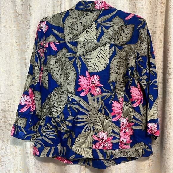 Chico's Blue Green Pink Floral Button Up Shirt 100% Linen Women's Size 1 Medium! - Picture 2 of 7